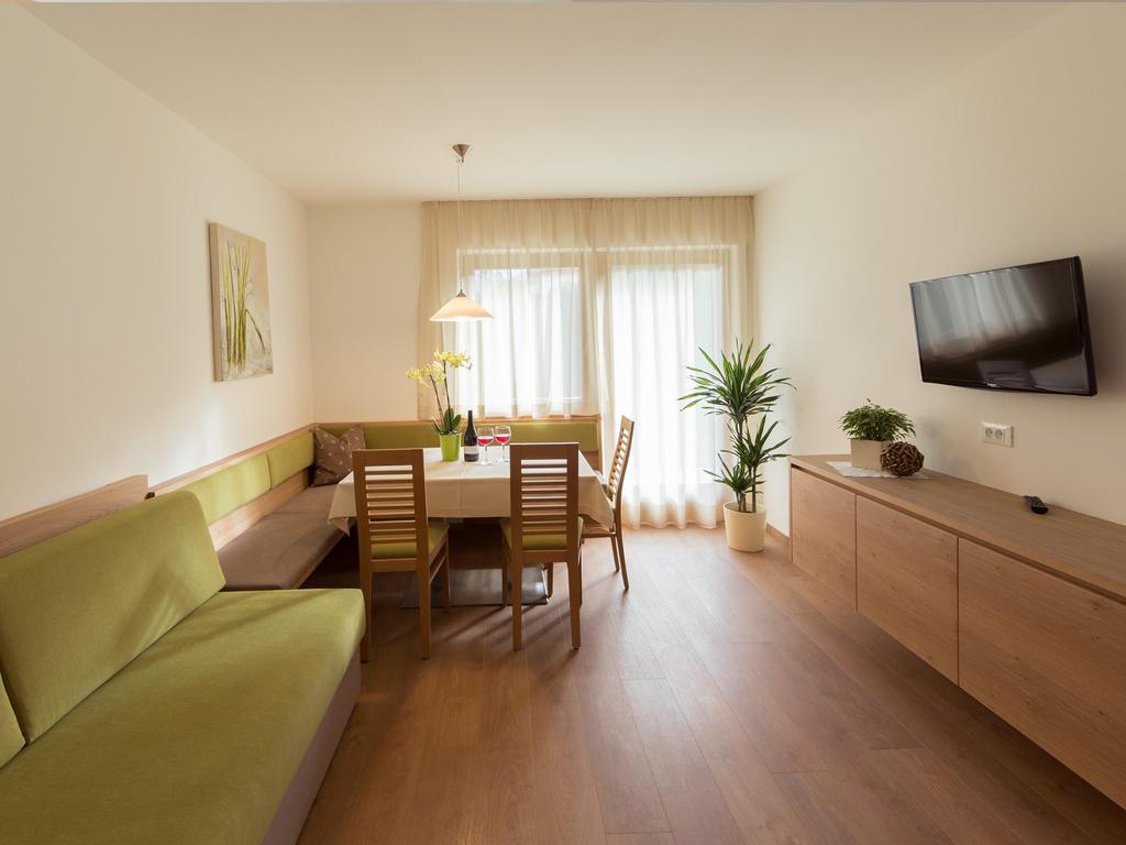 Appartement Garden Olang Room photo